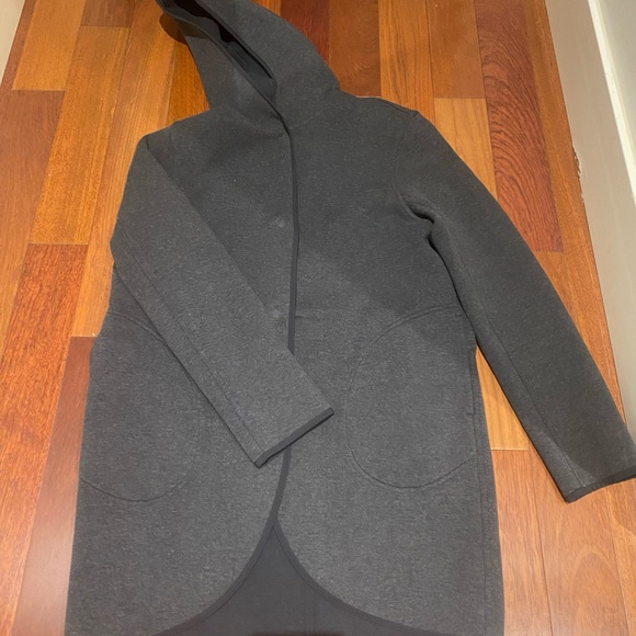 Lululemon Reversible long hooded cardigan/jacket with pockets! - Picture 1 of 6